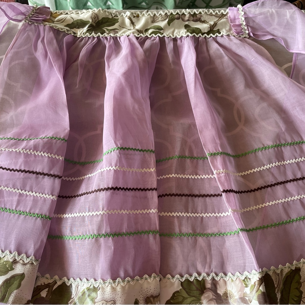 Vintage Style Lavender Cocktail Apron